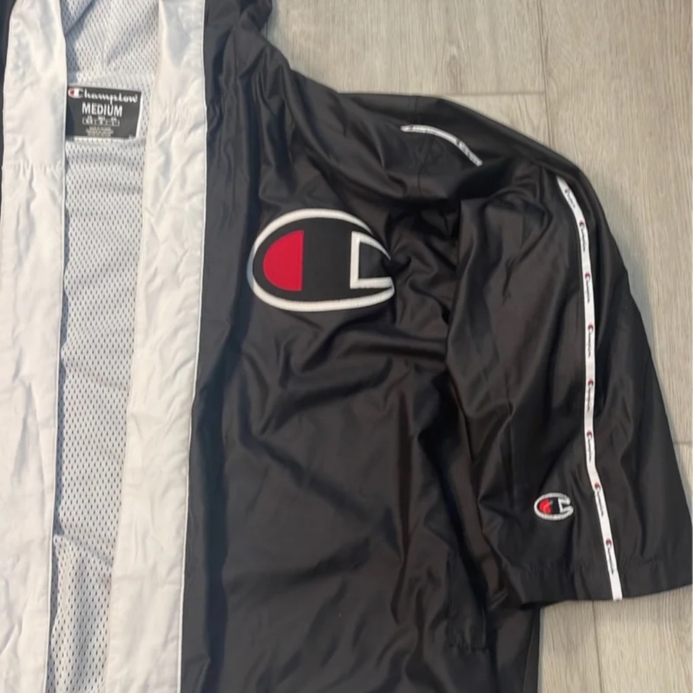 Champion Boxing Robe - Picture 3 of 6